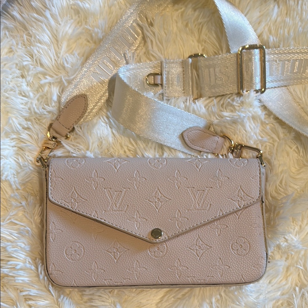 Cream Crossbody Bag